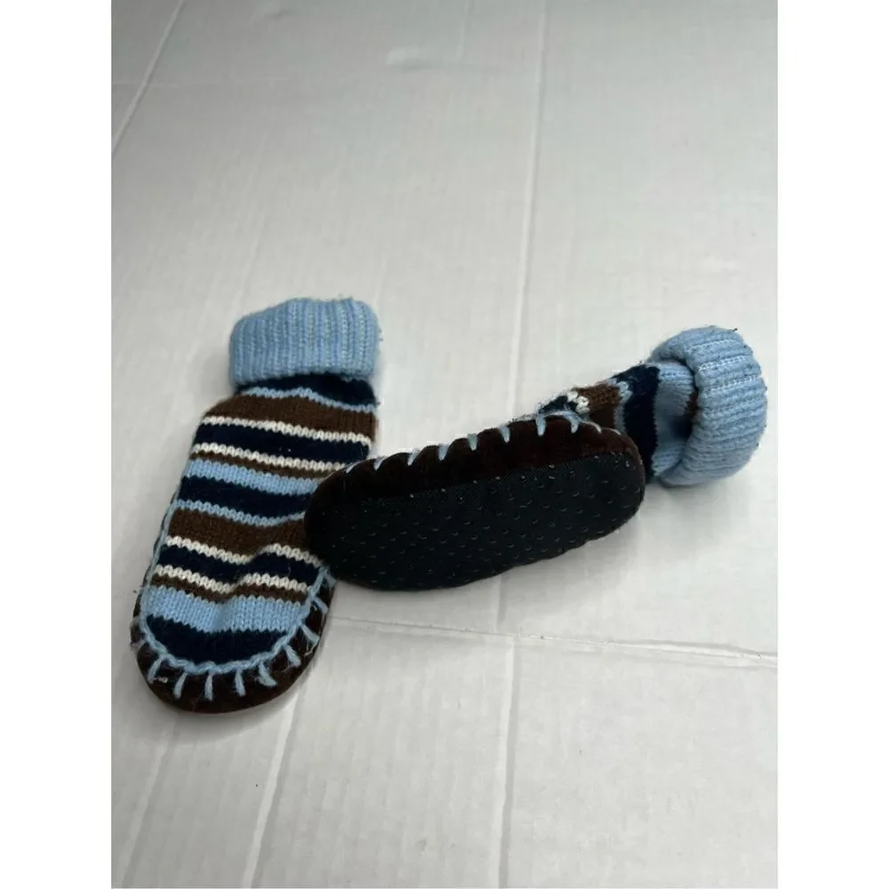 3/$15 or 5/$20 Target brand size medium baby knit slippers
